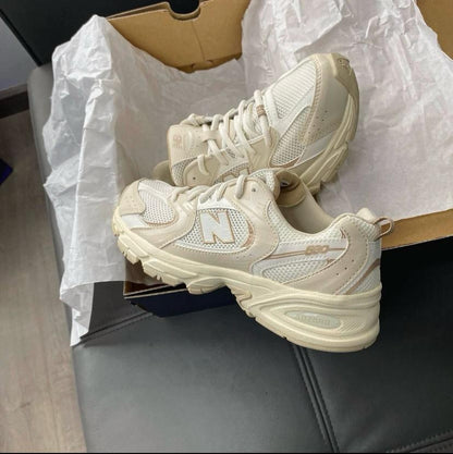 New Balance 530 Beige