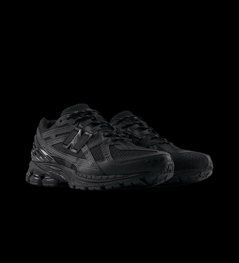 New Balance 1906U Triple Black
