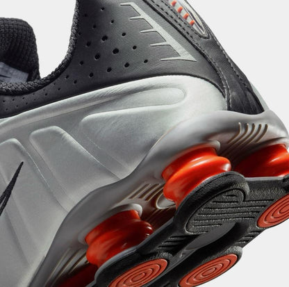 Nike Shox R4 "Picante Red"